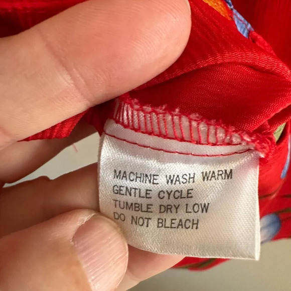 Kathie‎ Lee Red Floral Hawaiian Blouse  Size 6 - Picture 4 of 6